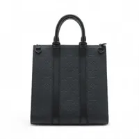 ヴィトン トリヨンモノグラム サックプラ クロス M21884 ブラック RFID  