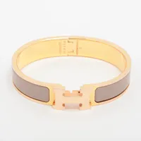 エルメス ケリー バングル レザー ブレスレット ＨＥＲＭＥＳ レザーブレスレット 《ケリー》 ドゥブルトゥール | Hermès