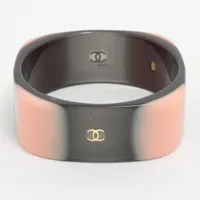 シャネル ココマーク 01A バングル GP×レジン ブラック×ピンク