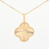 ヴァンクリーフ&アーペル マジックアルハンブラ ロング カーネリアン