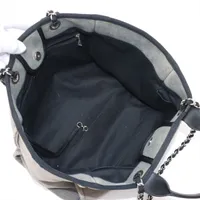 【使い勝手抜群♪】CHANEL ドーヴィル CHANEL シャネル ドーヴィル スタッズロゴ ミディアム