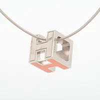【超美品】エルメス カージュ・ド・Ｈ ネックレス オレンジ シルバー エルメス カージュドアッシュ Hキューブ ネックレス メタル