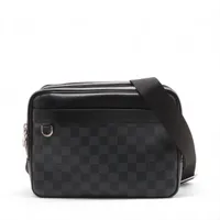 ヴィトン ダミエグラフィット トマス N58028 ブラック A3714995