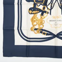 美品✨ エルメス カレ90 BRIDES de GALA スカーフ ネイビー エルメス カレ90 BRIDES de GALA 式典用馬勒 スカーフ シルク