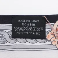 一点物　エルメス　ツイリー　BRIDE DE COUR 法廷の勒　送料無料 HERMES エルメス スカーフ ツイリー 『Bride de Cour(法廷の勒