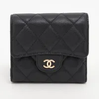 即決お約束価格！シャネル キャビアスキン 正規品保証2648. CHANEL ボーイシャネル キャビアスキン コンパクト 正規品保証