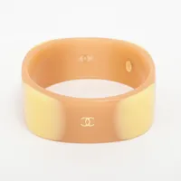 CHANEL　ココマークプラバングル　2011年モデル　　中古品 CHANEL 【中古】CHANEL バングル ブレスレット ココマーク
