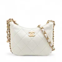 CHANEL マトラッセ　ラムスキン チェーントート　ホワイトゴールド金具 シャネル マトラッセ ラムスキン チェーンショルダーバッグ