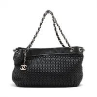 ナンシーママ　CHANEL トートバッグ　チェーンハンドル　黒 ワイルドステッチ チェーントート 黒/シルバー金具 カーフ