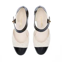 靴 CHANEL Backside Coco Mark Patent Pumps 靴 CHANEL Backside Coco Mark Patent Pumps CHANEL Coco Mark