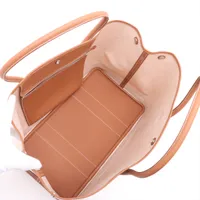 エルメス HERMES エルメス シルキーシティ41 ジョーヌペール/ビスケット