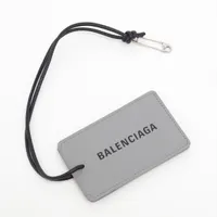 バレンシアガ ロゴ チャーム レザー グレー タグ A3825158｜中古