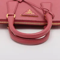 PRADA プラダ サフィアーノ ラクス ピンク 2way ショルダーバッグ 楽天市場】プラダ バッグ レディース 2WAYショルダーバッグ