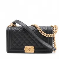 美品 CHANEL シャネル キャビアスキン ポーチ ゴールド金具 ブラック シャネル化粧ポーチ 黒 ゴールド金具 レディース キャビアスキン
