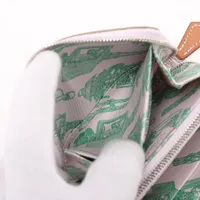 エルメス アザップコンパクト シルクイン ヴォーエプソン