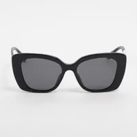 【シャネル】サングラス アイウェア - アイウェア — ファッション | CHANEL シャネル
