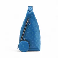 新作 ヴィトン デュオ スリングバッグ ブルー グリーン ロゴ LOUIS VUITTON （新品・未使用品）ルイ ヴィトン デュオ
