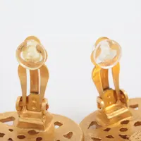 【国内発送☆ゴージャスな耳元】CHANEL イヤリング ゴージャスな耳元に♪》 CHANEL フープ ピアス (CHANEL/ピアス