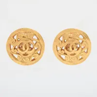 シャネル　ターンロック 95A イヤリング　片耳　美品 シャネル ココマーク ターンロック 95A イヤリング(両耳用) GP