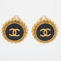 【CHANEL】 ココマーク クローバー 95P イヤリング 両耳用 CHANEL - 新品同様 シャネル CHANEL クローバー ココマーク