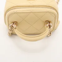 シャネル マトラッセ ラムスキン チェーンショルダーバッグ バニティ  