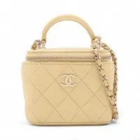 シャネル マトラッセ ラムスキン チェーンショルダーバッグ バニティ  