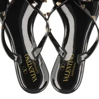 VALENTINO ロックスタッズサンダル　ブラック　37 中古・古着通販】VALENTINO (ヴァレンティノ) ロックスタッズ