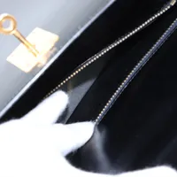 HERMES エルメス チャーム セリエ ブラックシェル×ゴールドカラー エルメス(HERMES)のチャームをオンラインで買うなら｜ギャラリー