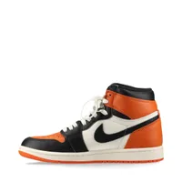 ナイキ AIR JORDAN 1 RETRO HIGH OG レザー ハイカット