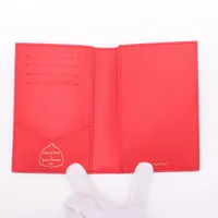 ヴィトン×草間彌生 LV×YK クーヴェルテュール パスポール NM M81994