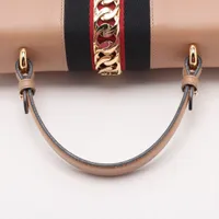 グッチ シルヴィ レザー 2WAYハンドバッグ ベージュ 431665