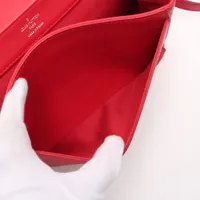 【出会えた一点物】Louis Vuitton ロックミ2 BB ヴィトン LVロゴ ロックミー2BB M51202 レッド RFID反応あり