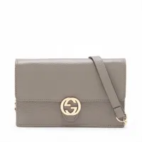 GUCCI インターロッキング G チェーンウォレット ホワイト アイボリー グッチ チェーンウォレット レディース 財布・小物 | GUCCI® JP