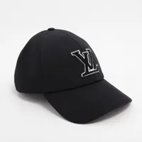 ヴィトン　キャップ louis-vuitton-lv-signature-