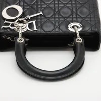 【極美品】クリスチャンディオール レディディオール カナージュ レザー 金具 極美品】クリスチャンディオール レディディオール カナージュ