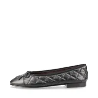 箱付き CHANEL シャネル　ココマーク マトラッセ レザー フラットパンプス シャネル ココマーク マトラッセ レザー フラットパンプス 36.5