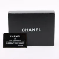 CHANEL　シャネルカメリアデザイン　ラグ　マット　198cm×173cm CHANEL シャネルカメリアデザイン ラグ マット 198cm×173cm