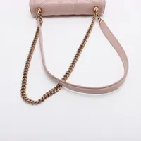 ドルチェ&ガッバーナ　ビンテージ　ショルダーバッグ Amazon | (ドルチェアンドガッバーナ)DOLCE&GABBANA シシリー DG