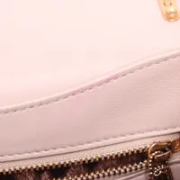 最終価格　85%オフ 新品　ドルチェ&ガッバーナ　ピンク ベルト　上品　パール ドルチェ＆ガッバーナ ビューティ22年春フレグランス、“ピンクの
