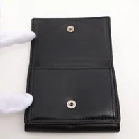 ✨超人気モデル✨サンローラン 折り財布 YSL ロゴ 金具 レザー ブラック 国内発☆サンローラン☆YSL黒ロゴ 2折り財布 オールブラック