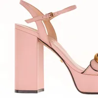 美品★GUCCI・GGマーモント エンボスロゴ ラバー グルカ サンダル(37) 美品☆GUCCI・GGマーモント エンボスロゴ ラバー グルカ