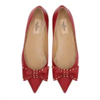 VALENTINO GARAVANI ロックスタッズ パンプス37 1/2 ヴァレンティノガラヴァーニ ロックスタッズ レザー フラット