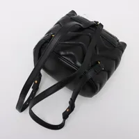 グッチ GGマーモント レザー バックパック/リュック ブラック