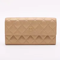 国内発 マトラッセ キャビア BEIGE ベージュ ゴールド金具 L-Zip シャネル マトラッセ キャビアスキン コンパクトウォレット
