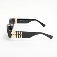 ミュウミュウ ロゴ サングラス ブラック MIU MIU - 極美品☆MIUMIU ミュウミュウ SMU 11W ロゴ オーバル