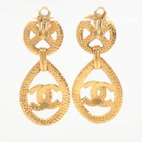 煌めく♡ゴージャスな耳元に【CHANEL】 クリップイヤリング 煌めく♡ゴージャスな耳元に【CHANEL】 クリップイヤリング
