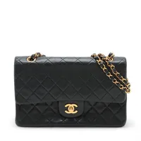 【鑑定代値引対応中】極美品 CHANEマトラッセ ダブルフラップ25ゴールド金具 シャネル マトラッセ25 ラムスキン ダブルフラップ ダブル
