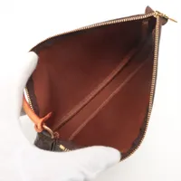ヴィトン モノグラム ポシェットアクセソワール M51980 ブラウン