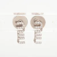 miumiu ロゴ パール ラインストーン ピアス ミュウミュウ ロゴ ピアス(両耳用) GP×ラインストーン シルバー