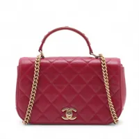 CHANEL キャビアスキンの2wayバックです。 CHANEL マトラッセ キャビアスキン2wayショルダーバッグ